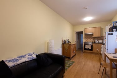 1 bed house, Richmond Road, Plasnewydd, Cardiff, CF243BX - Image 2